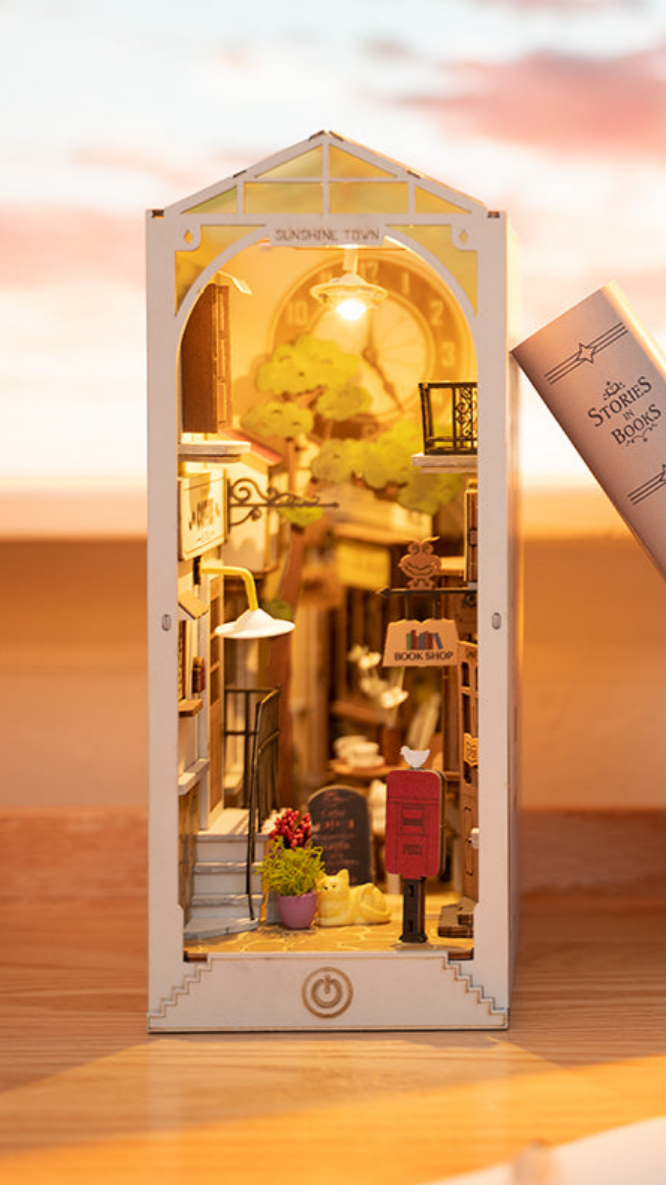 Sunshine Town - Book Nook (Mini Paraíso para estantería)